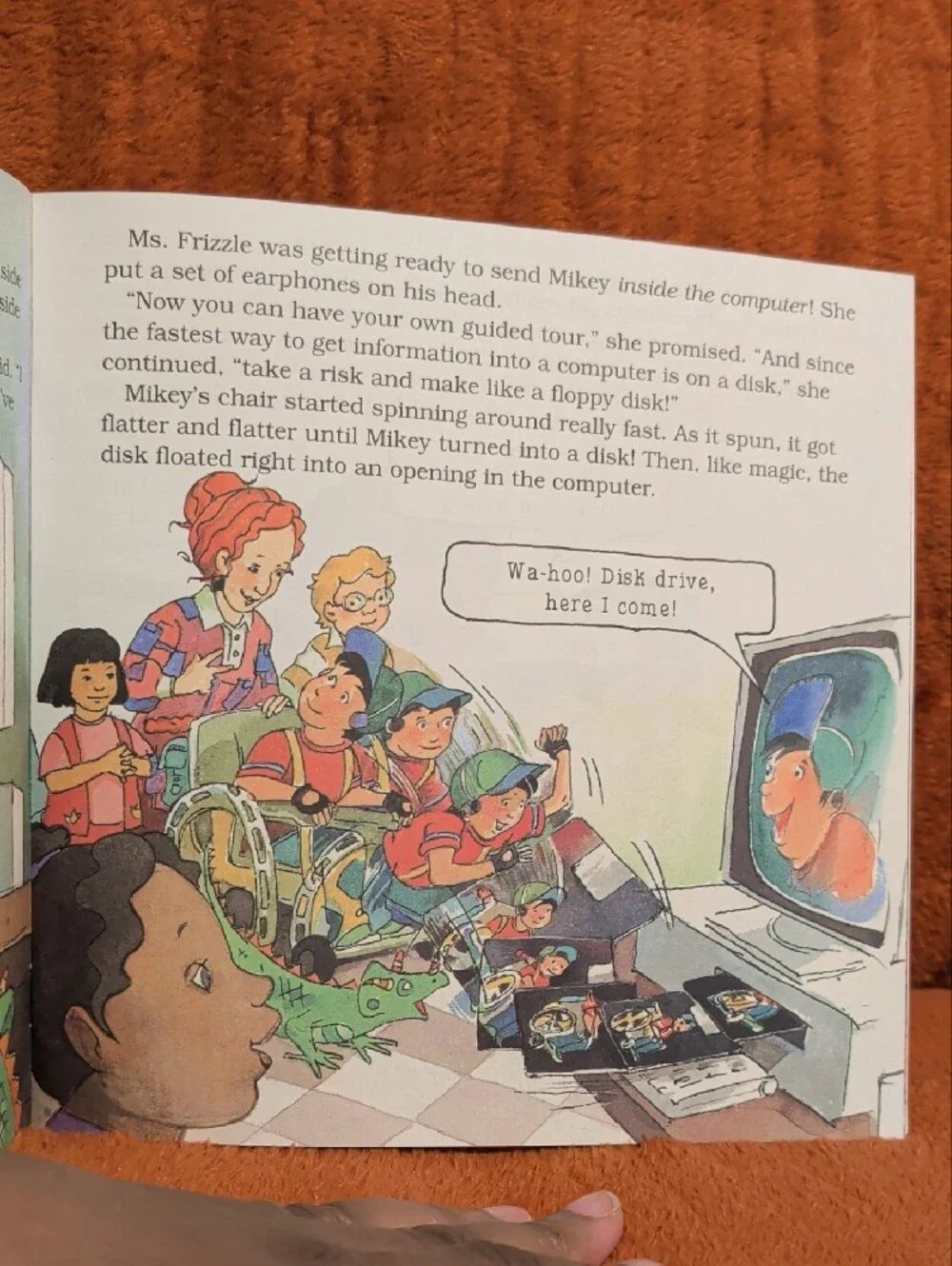 Scholastic The Magic School Bus Gets Programmed